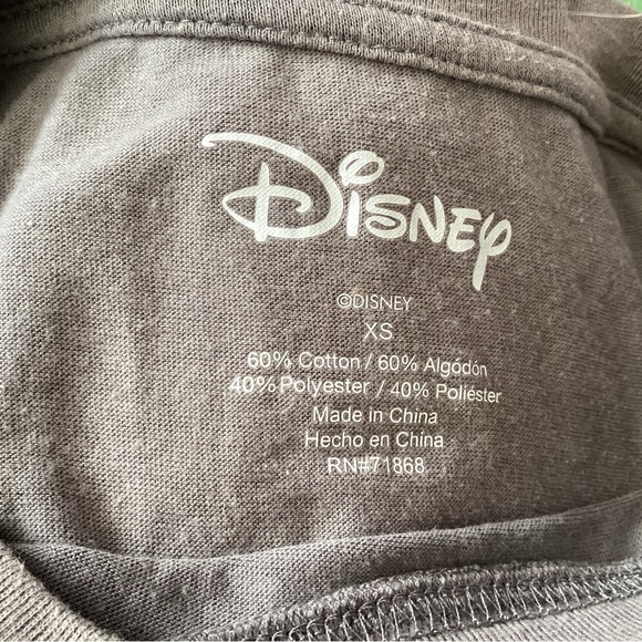 Disney 101 DALMATIONS Pongo Women’s tee shirt gray white cream Size XS Classic - Picture 4 of 4